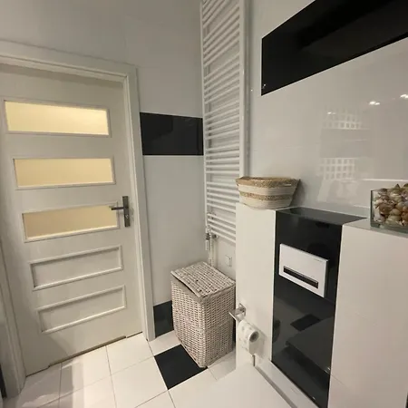 Boznicza Modern Apartment, Self Check-in 24h, Free Parking