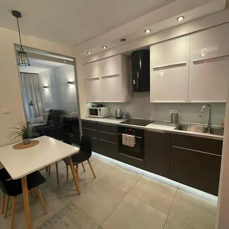 Apartmán Boznicza Modern Apartment, Self Check-in 24h, Free Parking Poznaň